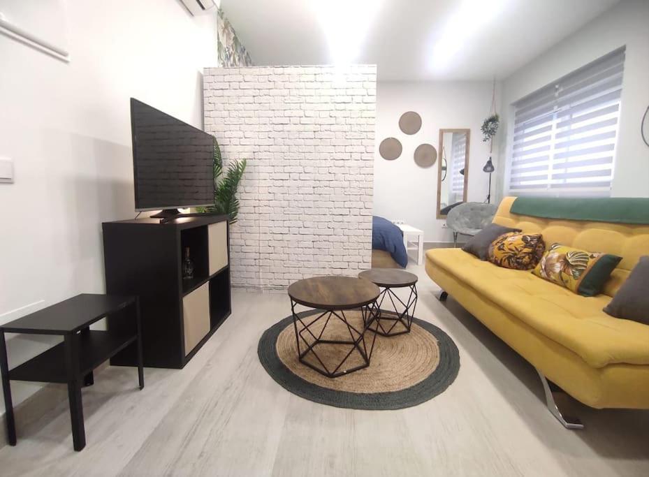 Comfortable Studio In Barrio Salamanca - Bejar Madrid Luaran gambar